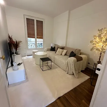 Appartamento Cosy Proche Tour Eiffel Parigi