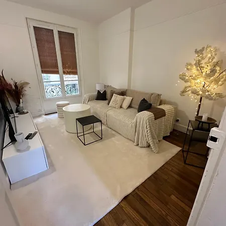 Appartamento Cosy Proche Tour Eiffel Parigi