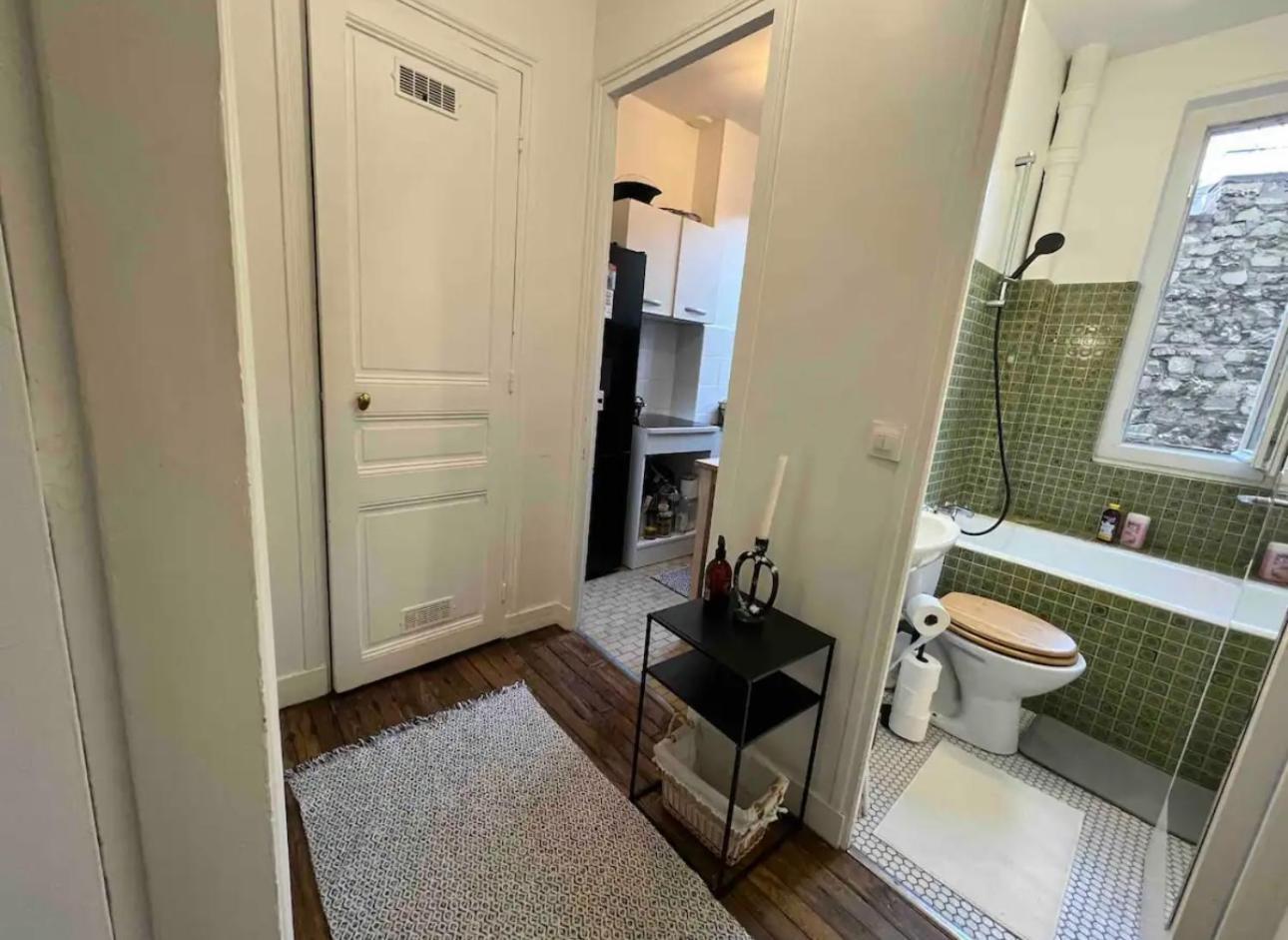 Cosy Proche Tour Eiffel